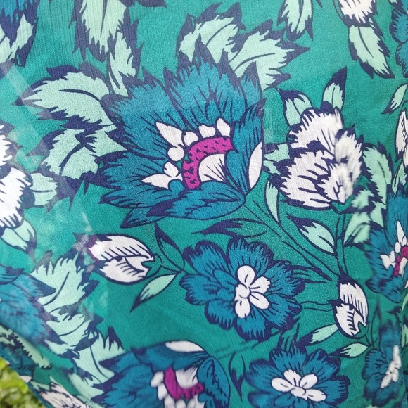 Old Navy Light Sheer Floral Blouse, Smocked Trims - Picture 2 of 8